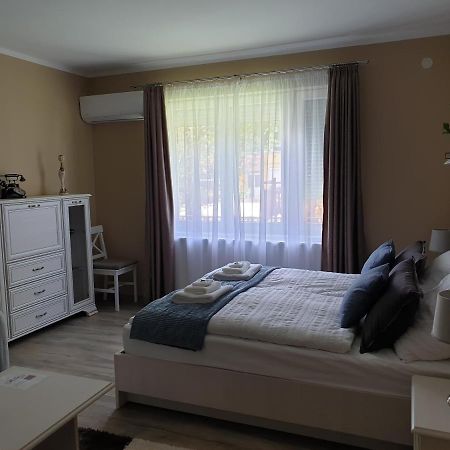 אגר Royal Apartman מראה חיצוני תמונה