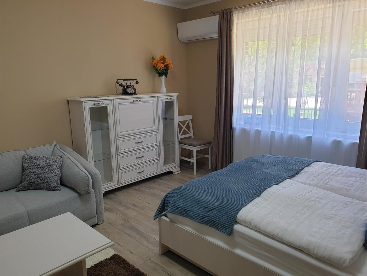 אגר Royal Apartman מראה חיצוני תמונה